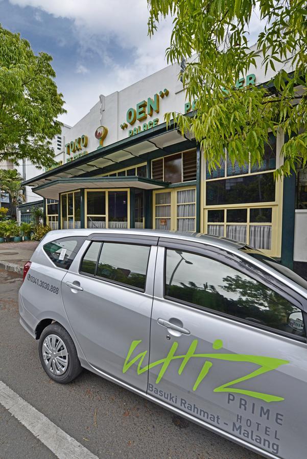 Whiz Prime Hotel Basuki Rahmat Malang Exteriér fotografie